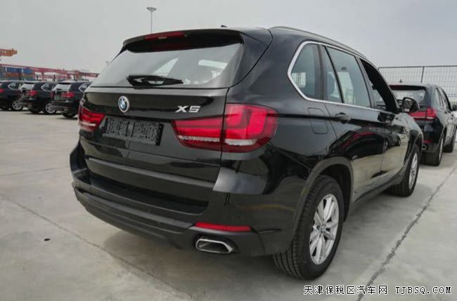 平行进口车17款宝马X5中东版 液晶仪表/全景现车62.5万