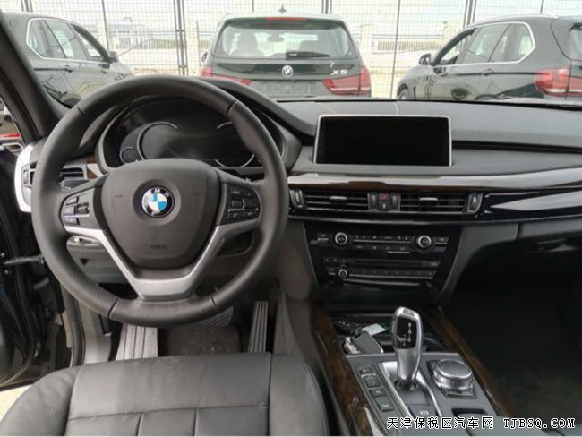 平行进口车17款宝马X5中东版 液晶仪表/全景现车62.5万