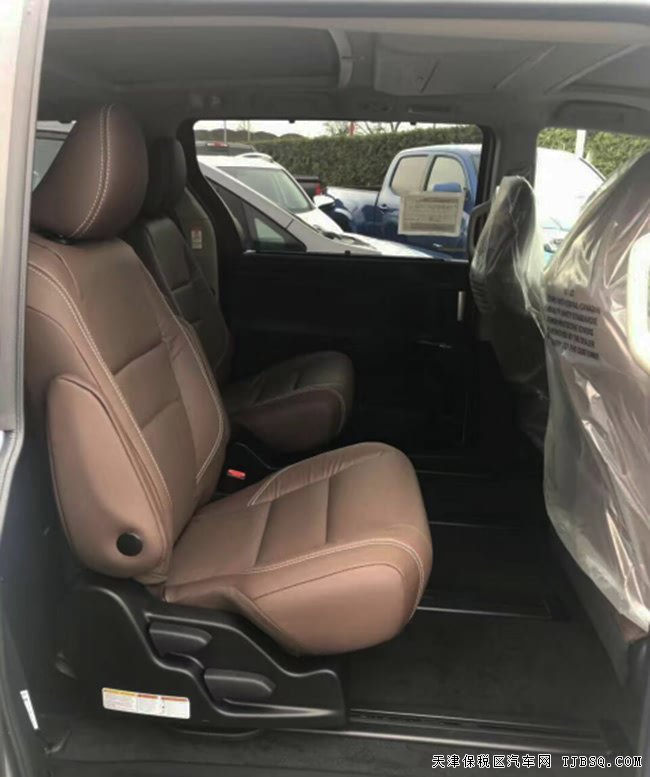 平行进口车丰田塞纳3.5L四驱顶配版 18款现车优选