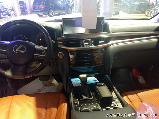 18款雷克萨斯LX570中东铂金版 豪华8座SUV现车150万优选