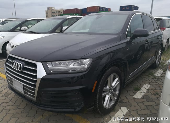 2018款奥迪Q7加规版七座SUV 19轮/全景/手写板现车62万