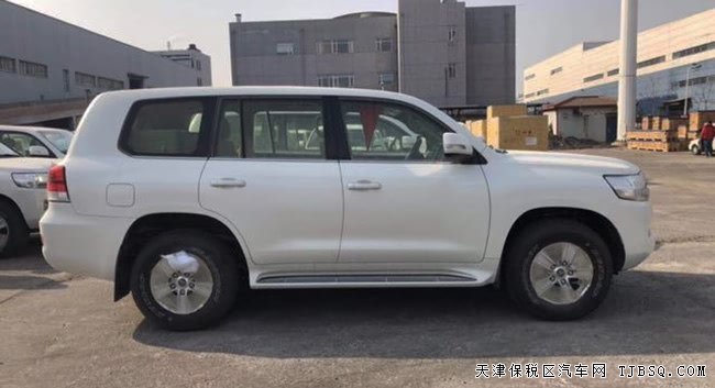 2018款丰田酷路泽5700中东版 气泵/12气囊/7座现车87万