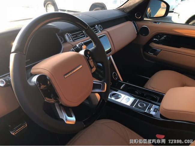 2018款路虎揽胜3.0T柴油创世加长版 22轮/全景现车158万