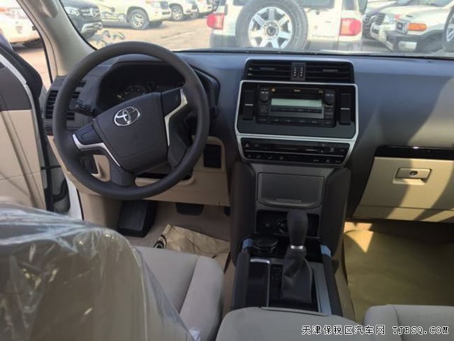 2018款丰田霸道2700中东版 17铝轮/天窗/后挂现车45.5万