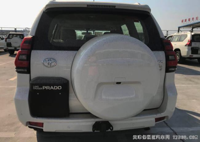 2018款丰田普拉多4000中东版 9气囊/18轮/航踏现车62万