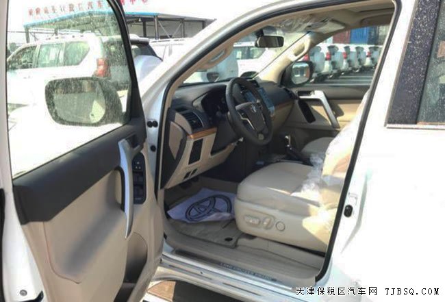 2018款丰田普拉多4000中东版 9气囊/18轮/航踏现车62万
