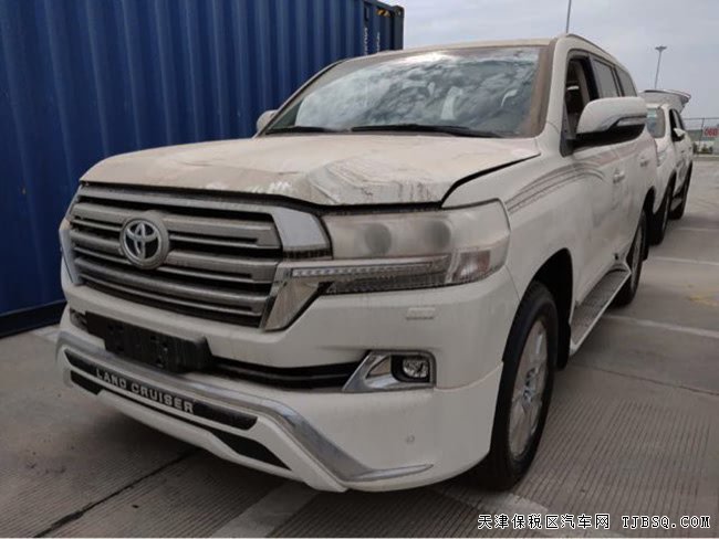 18款丰田酷路泽4600中东版 8气囊/天窗/18轮现车85.5万