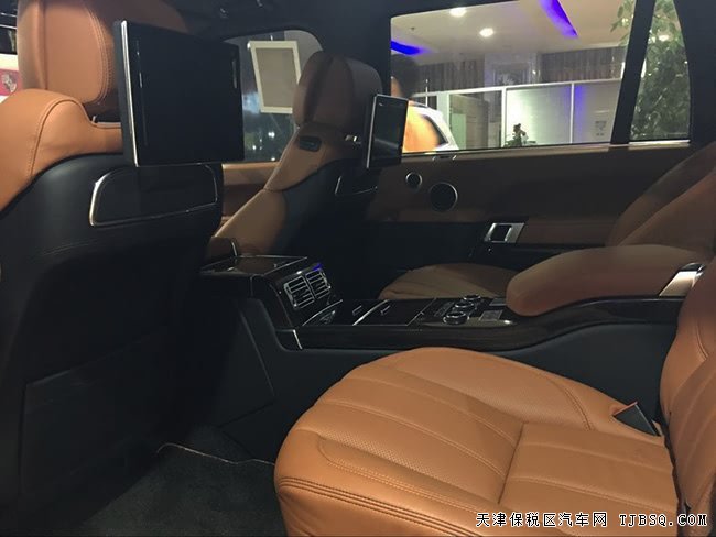 17款路虎揽胜3.0T柴油创世加长版 现车优惠尽享