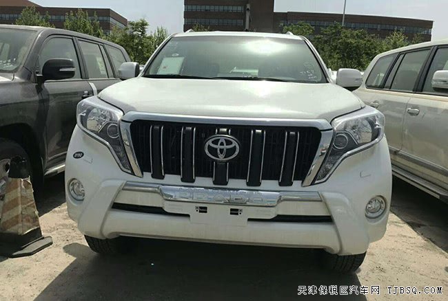 2018款丰田普拉多2700中东版 18轮/天窗/航踏现车45.8万