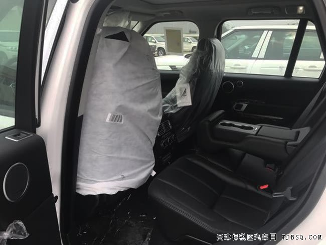 17款路虎揽胜3.0T行政汽油版 欧规版现车111万清仓热销