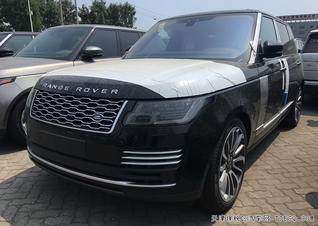 2018款路虎揽胜3.0T柴油创世加长版 22轮/全景现车155万