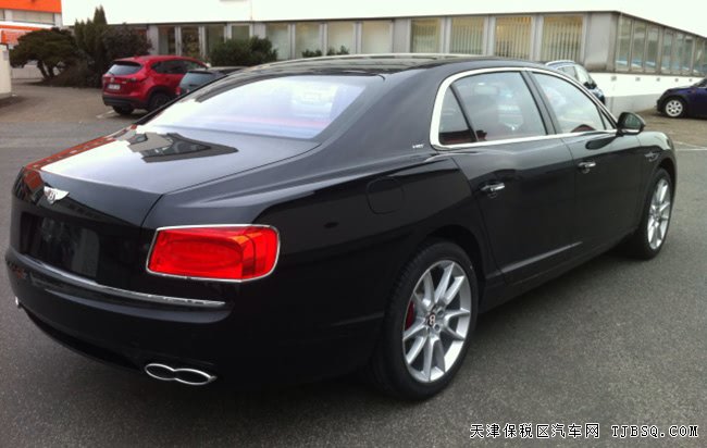 2018ɳV8Sŷ 4.0TֳŻݳ