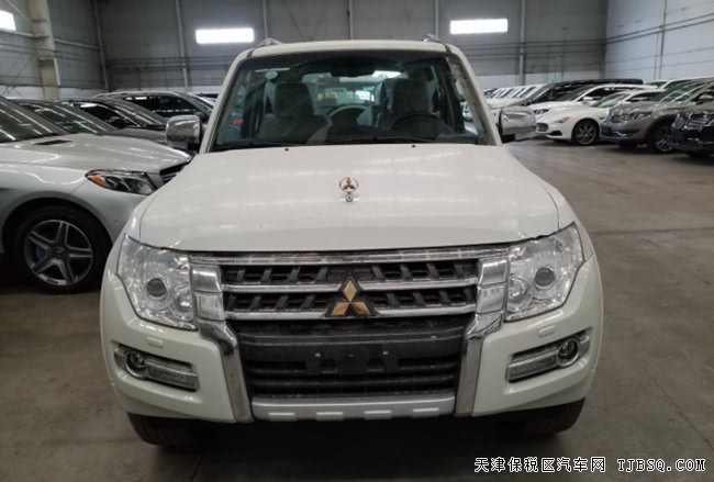 平行进口车18款三菱帕杰罗V97 中东版现车优惠尊享