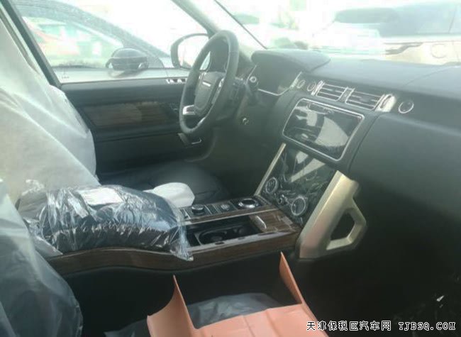 18款路虎揽胜3.0T行政版 美规版汽油现车极致畅销