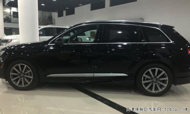 平行进口车17款奥迪Q7加规版 动态包/驾驶包现车86.5万
