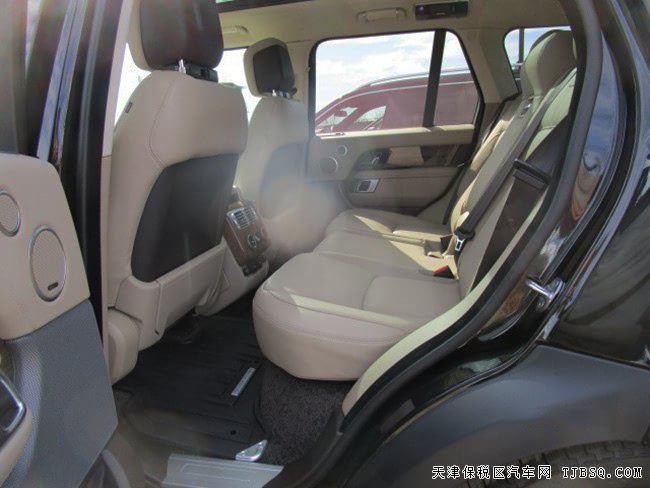 2018款路虎揽胜3.0T美规版 HSE包/视觉辅助包现车124万
