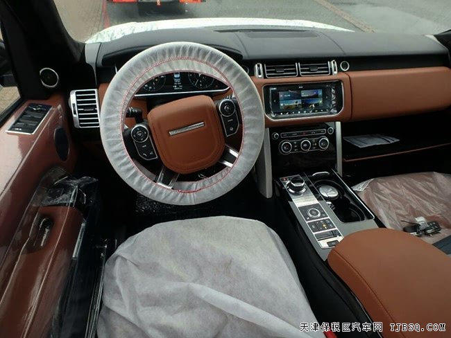 2017款路虎揽胜3.0T柴油创世加长版 22轮/四座现车148万