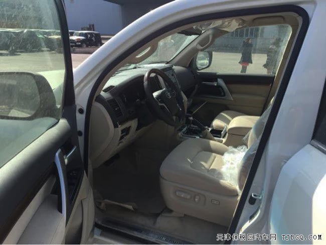 2018款丰田酷路泽5700中东版 陆地巡洋舰5.7L优选