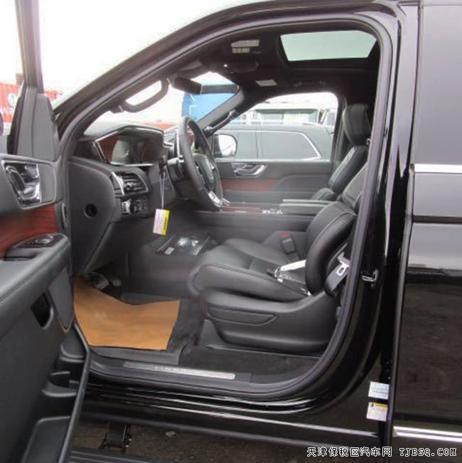 平行进口车18款林肯领航员加规版 3.5T现车钜惠来袭