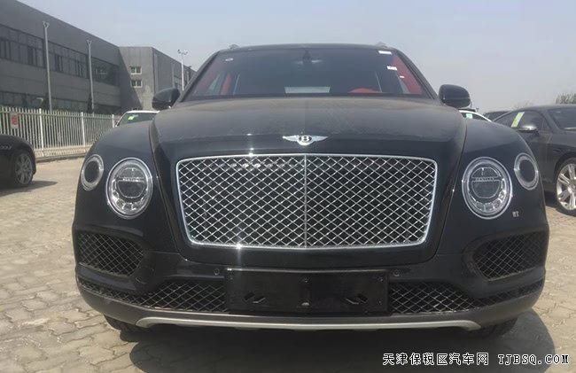 18款宾利添越6.0T汽油欧规版 21轮/四座/后娱现车370万