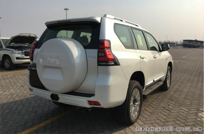2018款丰田普拉多4000中东版 后挂/18轮/天窗现车57.5万