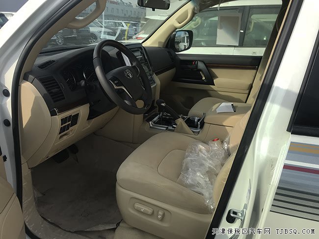 18款丰田酷路泽4000中东版 保税区现车震撼让利