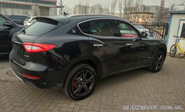 18款玛莎拉蒂莱万特SUV加规版 雷测/全景/哈曼现车98.5万