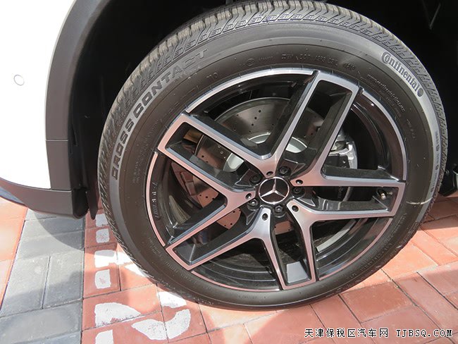 2018款奔驰GLE43加规版 驾辅包/灯包/豪华包现车93.5万