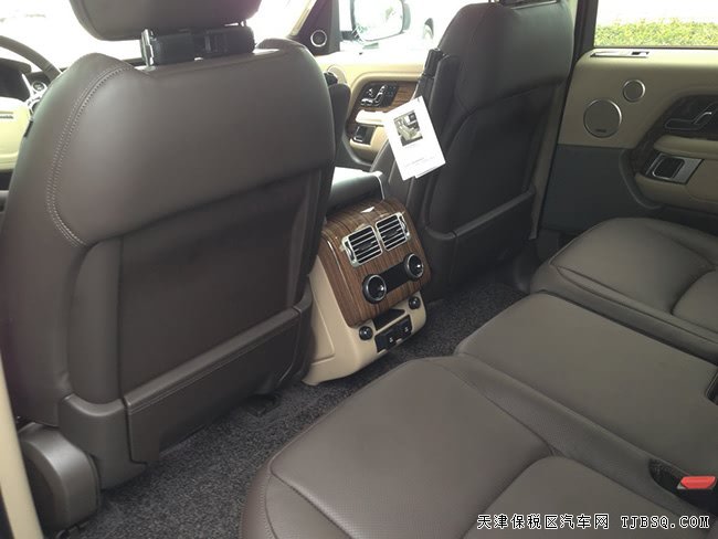 2018款路虎揽胜3.0T行政美规版 21轮/HSE/二代现车129万