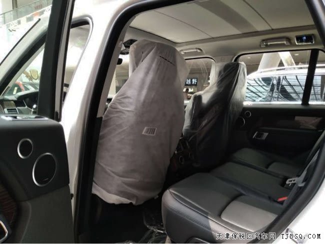 2018款路虎揽胜3.0T柴油版 全景/LED大灯/二代现车107万