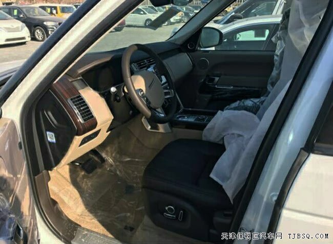 17款路虎揽胜3.0T柴油VOGUE版 二代/20轮/全景现车114万