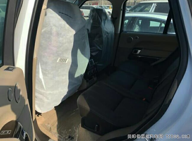 17款路虎揽胜3.0T柴油VOGUE版 二代/20轮/全景现车114万