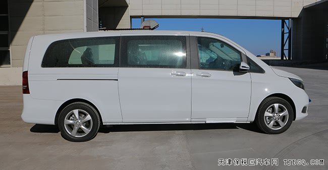18款奔驰V250中东版 7座/17轮/4气囊/电动门现车53.5万