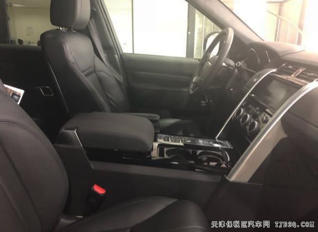 17款路虎发现五3.0T加规版 20轮/双天窗/真皮现车73.5万