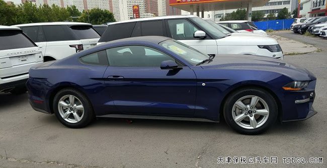平行进口18款福特野马2.3T加规版 天津港现车29.5万优享