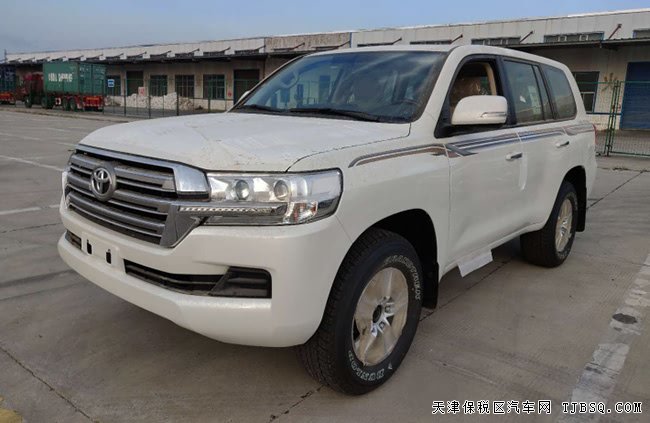 2018款丰田酷路泽4000中东版 8气囊/天窗/后挂现车67万