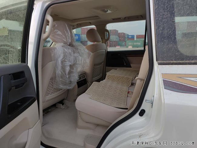 2018款丰田酷路泽4000中东版 8气囊/天窗/后挂现车67万