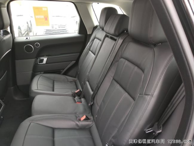 18款路虎揽胜运动柴油版 全景天窗/双屏/19轮现车83.5万