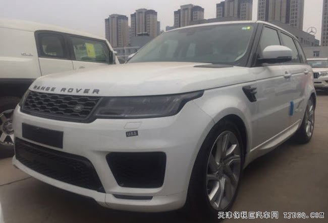 18款路虎揽胜运动汽油版 21轮/全景/矩阵LED现车89.3万