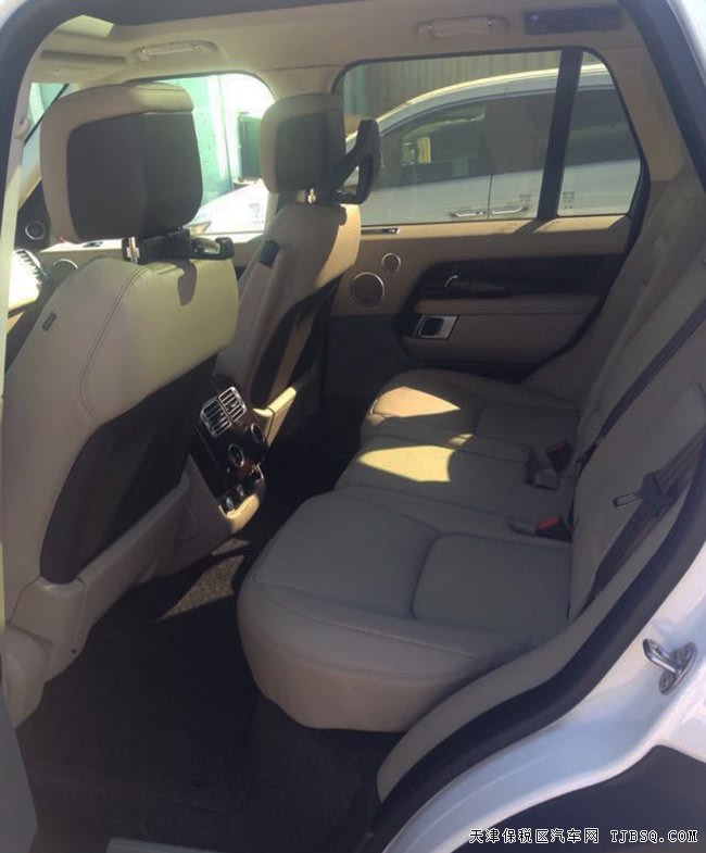 平行进口18款路虎揽胜3.0T行政版 天津现车极致畅销