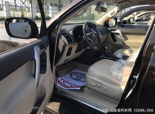 2018款丰田霸道4000中东版 天窗/9气囊/18轮现车61.5万