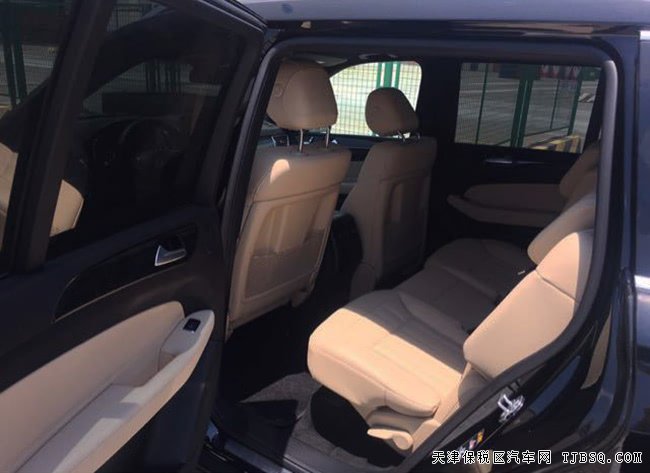 18款奔驰GLS450美规版 P01/外观包/全景天窗现车98.5万
