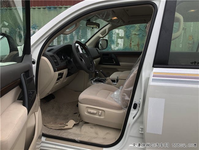 18款丰田陆地巡洋舰4000中东版 平行进口优享经典