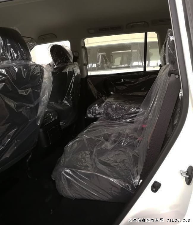 平行进口车18款日产途乐Y62中东版 现车绚丽来袭