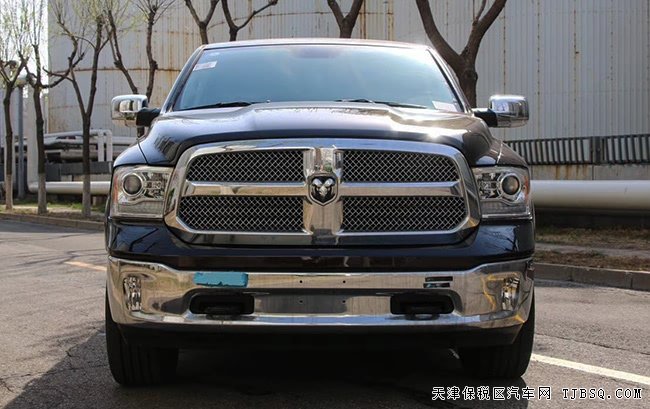 2017款道奇公羊5.7L加规版皮卡 20轮/天窗/真皮现车44万