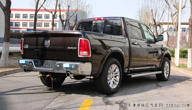 2017款道奇公羊5.7L加规版皮卡 20轮/天窗/真皮现车44万