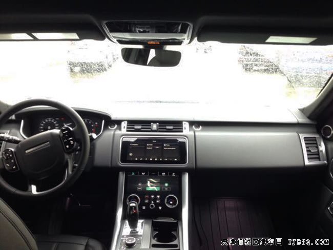 18款路虎揽胜运动汽油版 全景天窗/前后加热现车86.5万
