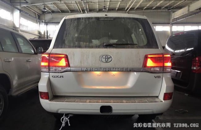 2018款丰田酷路泽4500柴油中东版 17轮/氙灯现车89.8万