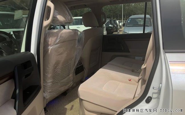 18款丰田酷路泽4600中东版 8气囊/天窗/包围现车84.5万