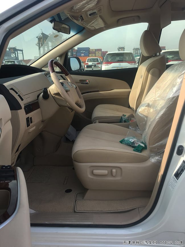 2018款丰田普瑞维亚中东版 2.4L现车优惠酬宾